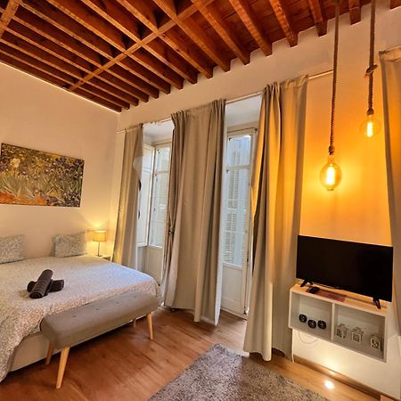 HomeAbroad Apartments - Larios Boutique Studio Málaga Extérieur photo