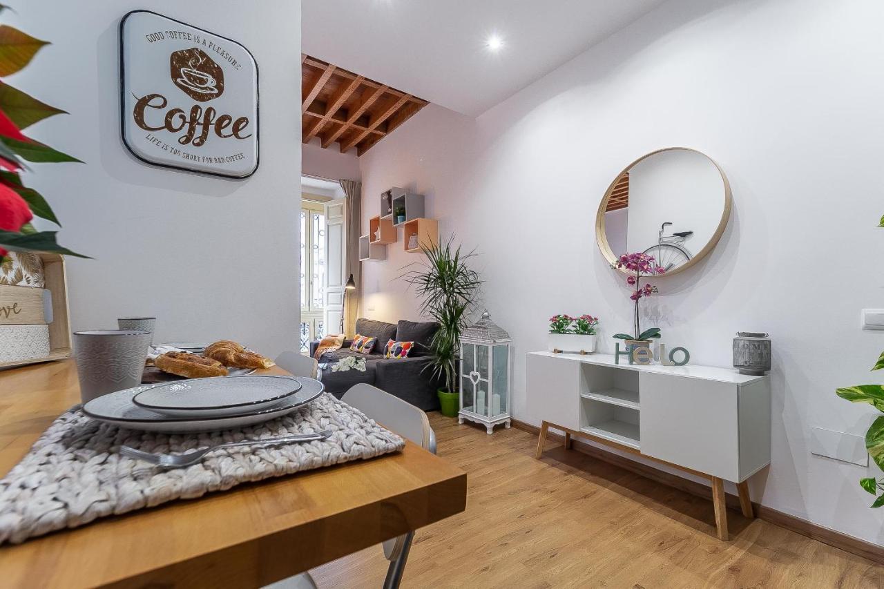 HomeAbroad Apartments - Larios Boutique Studio Málaga Extérieur photo