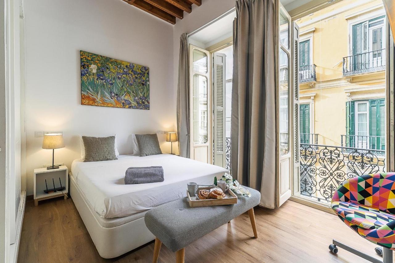 HomeAbroad Apartments - Larios Boutique Studio Málaga Extérieur photo