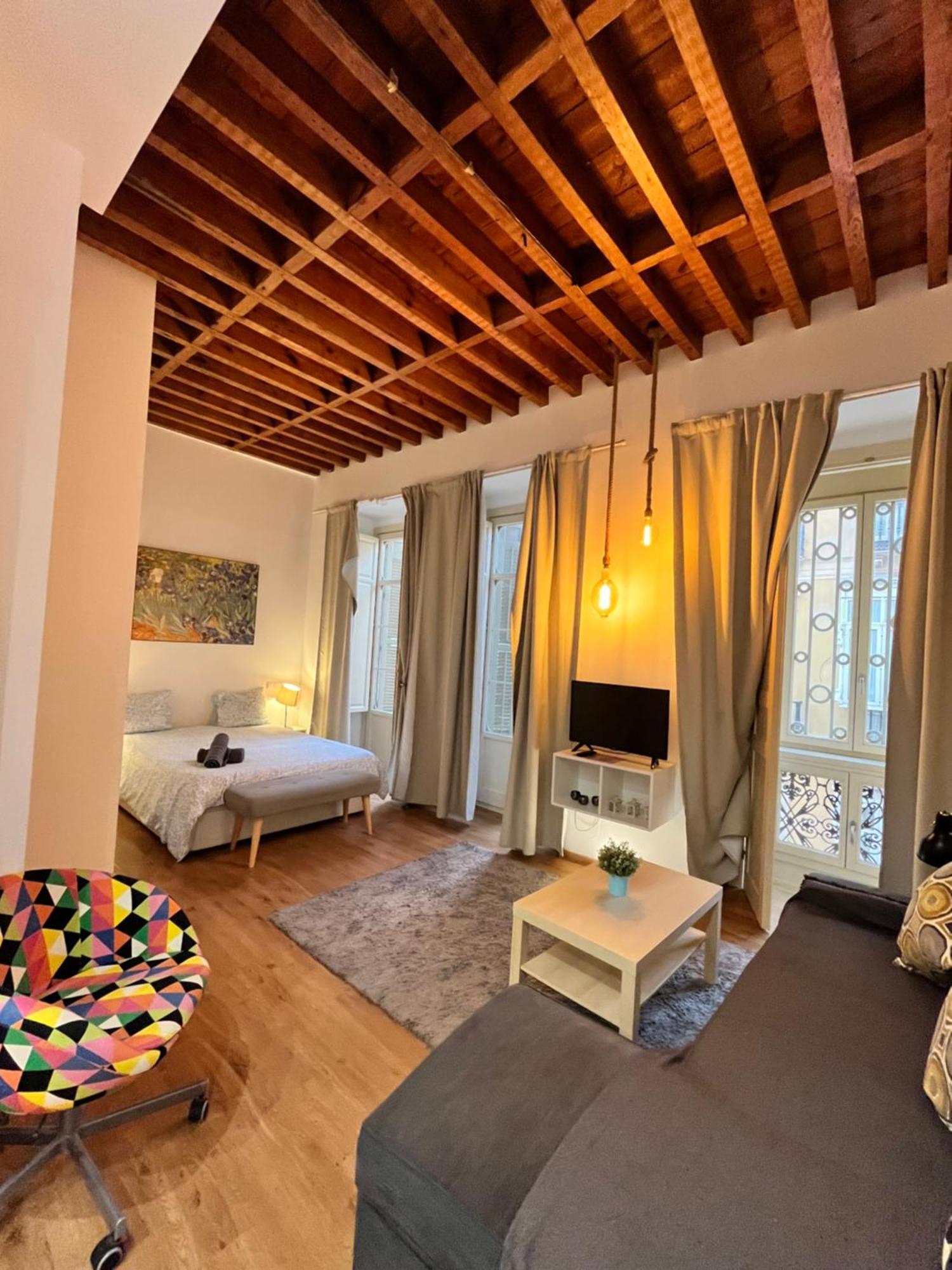 HomeAbroad Apartments - Larios Boutique Studio Málaga Extérieur photo