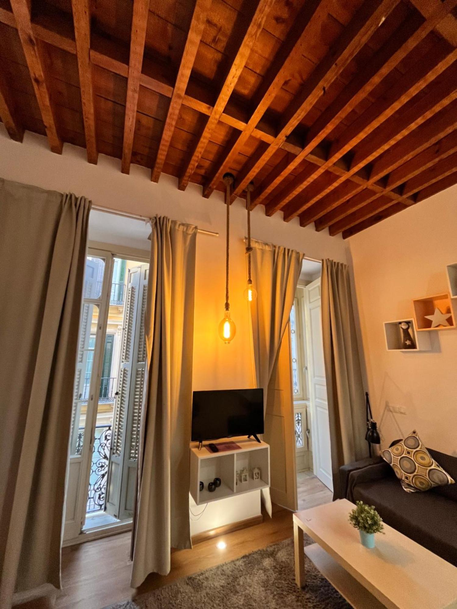 HomeAbroad Apartments - Larios Boutique Studio Málaga Extérieur photo