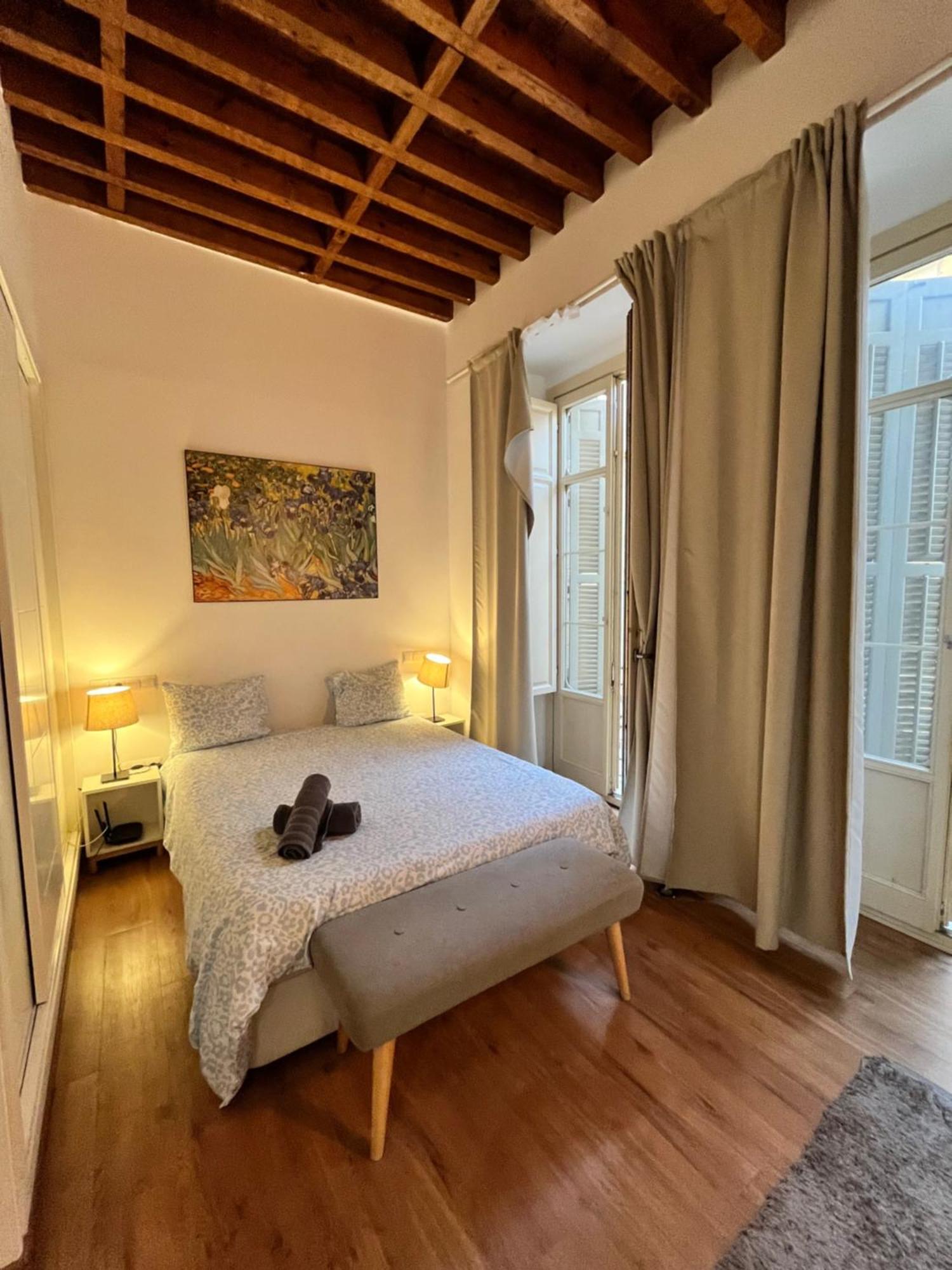 HomeAbroad Apartments - Larios Boutique Studio Málaga Extérieur photo